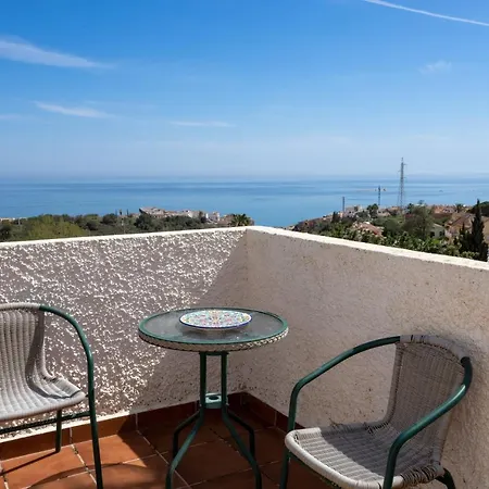 Seaviews And Heated Pool By Costarentals - Ref 144