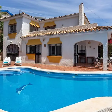 Seaviews And Heated Pool By Costarentals - Ref 144 *