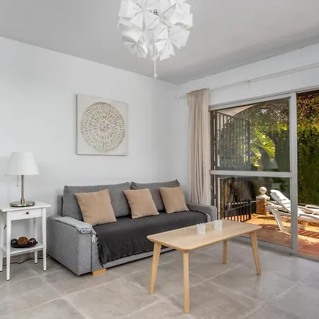 Seaviews And Heated Pool By Costarentals - Ref 144 וילה *